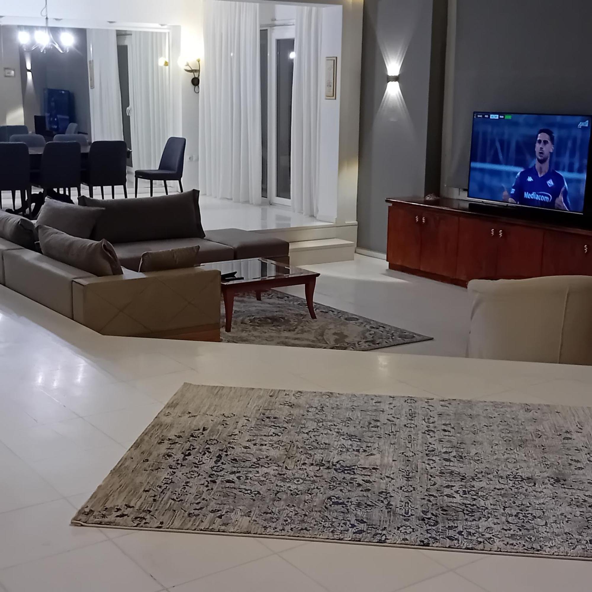 Πολυτελησ Βιλα 8 - 10 Ατομων Στην Περιοχη Αεροδρομιου Θεσσαλονικησ Villa Livadaki  Luaran gambar